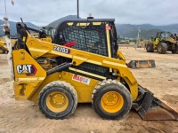 cat-r2l00693-10237599