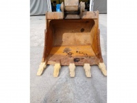 cat-jfw00747-10184139
