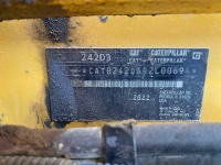 cat-r2l00694-10210055