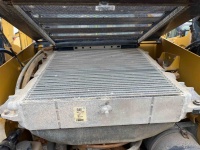 cat-r2l00694-10210055