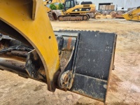 cat-r2l00693-10237599