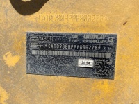 cat-pf800278-10209833