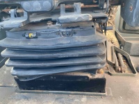 cat-lwx00635-10209818
