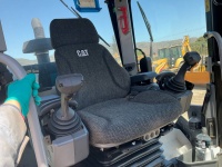 cat-b5400740-10236700