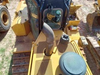 cat-mb800561-4898095