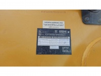 cat-b9800862-10221604