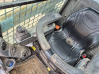 cat-r2l00693-10237599